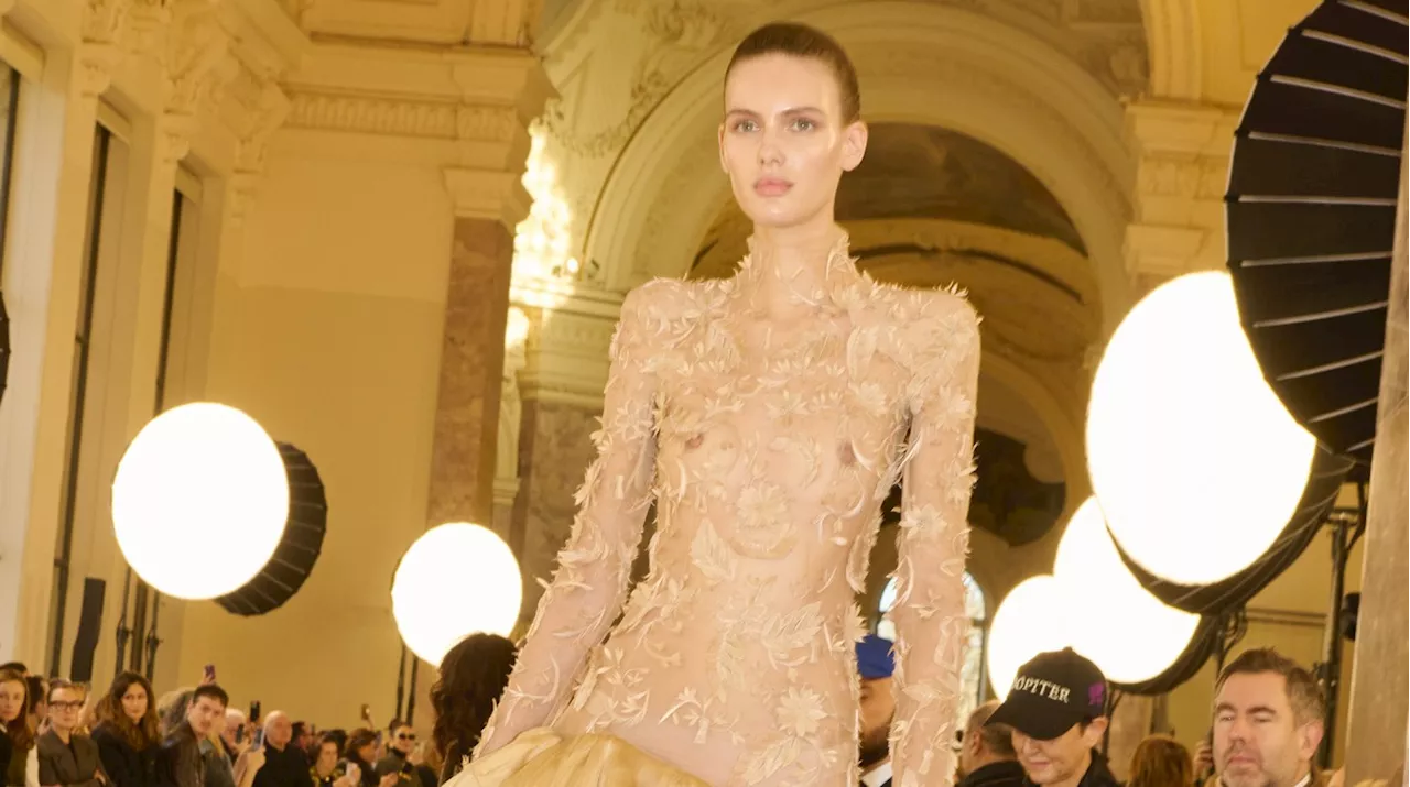 Schiaparelli Spring 2025 Couture: Get Waisted