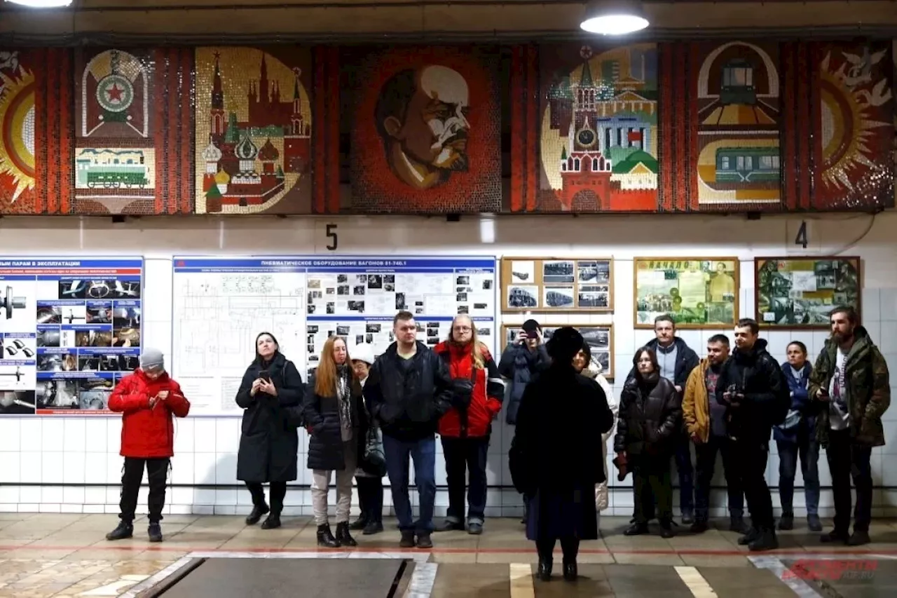 Ночная экскурсия по метро: закрытая станция и поездка в ретро-вагонах