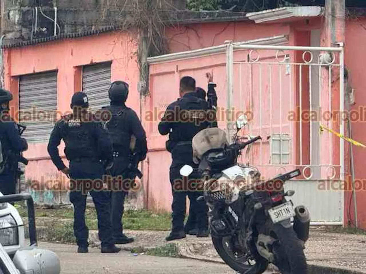 Encuentran a mujer asesinada tras enfrentamiento a tiros con delincuente en Veracruz