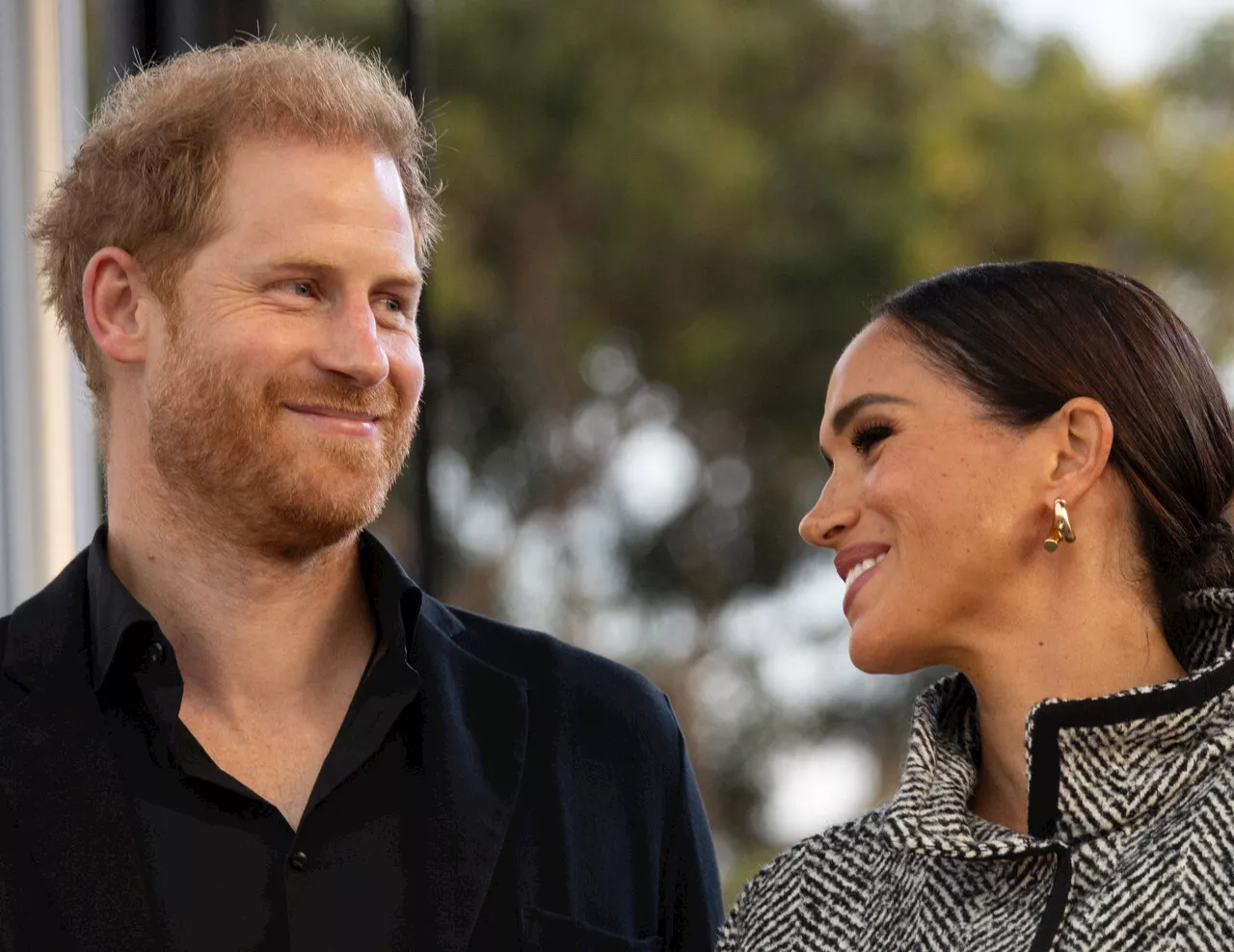 Meghan Markle Dévastée par les Rumeurs de Divorce avec le Prince Harry