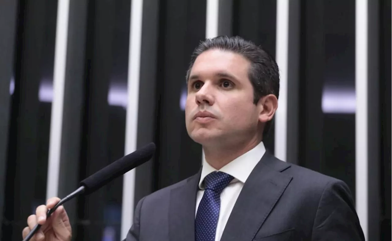 Hugo Motta defende 'centro político' em jantar com petistas e bolsonaristas