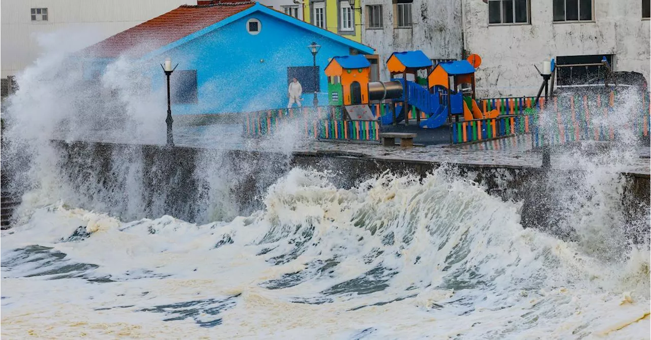 La borrasca Herminia no da tregua: pone en alerta 14 comunidades, Galicia, Cantabria y Euskadi en rojo