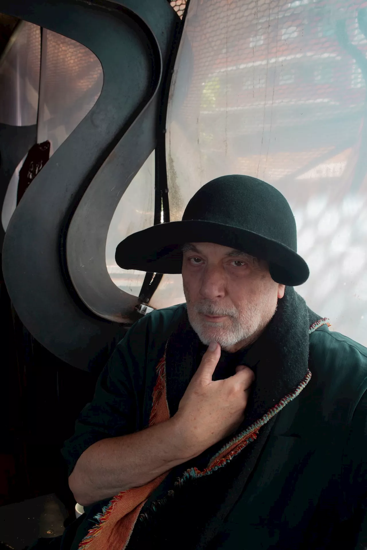 Ron Arad: Entre Arte e Design