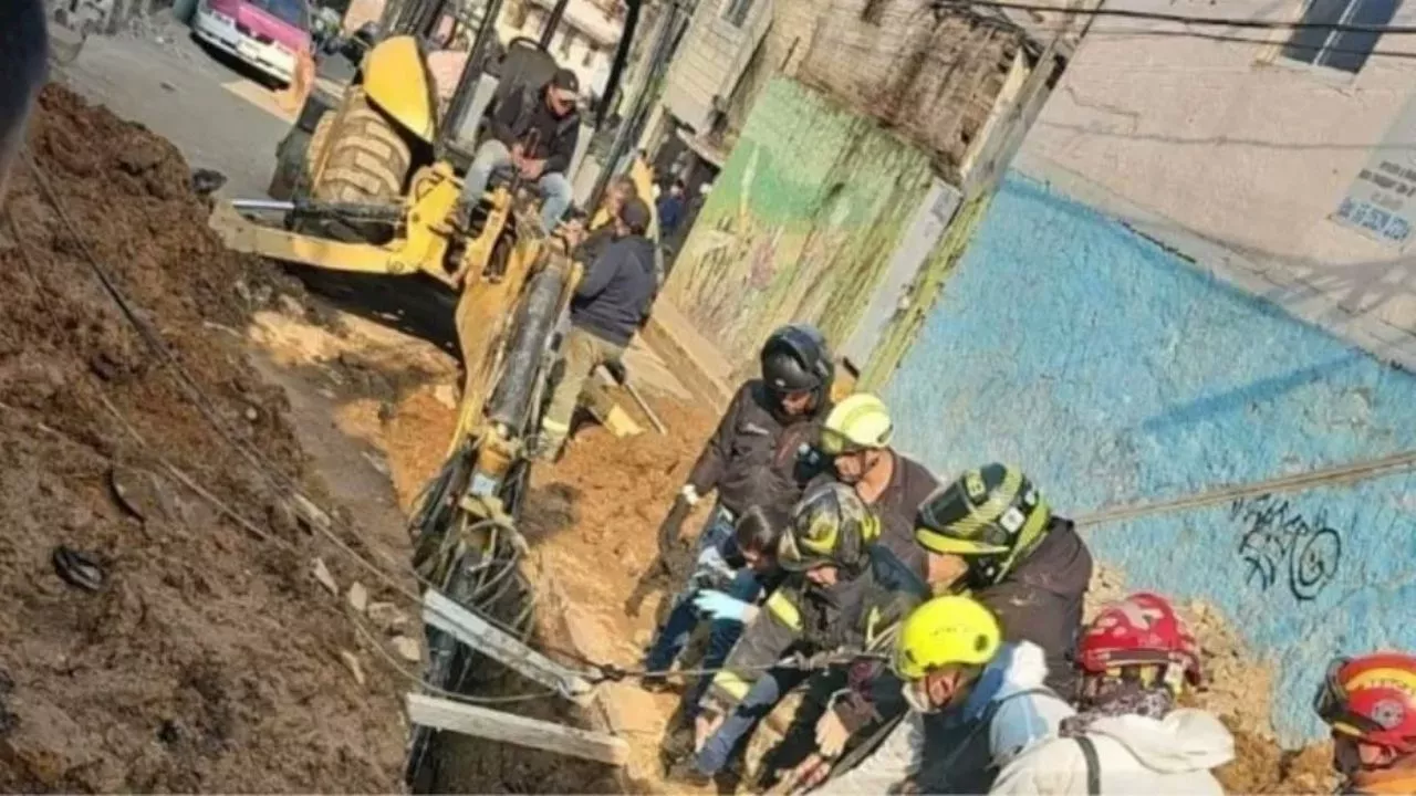 Así fue el MOMENTO EXACTO del derrumbe que dejó dos muertos en Las Cruces