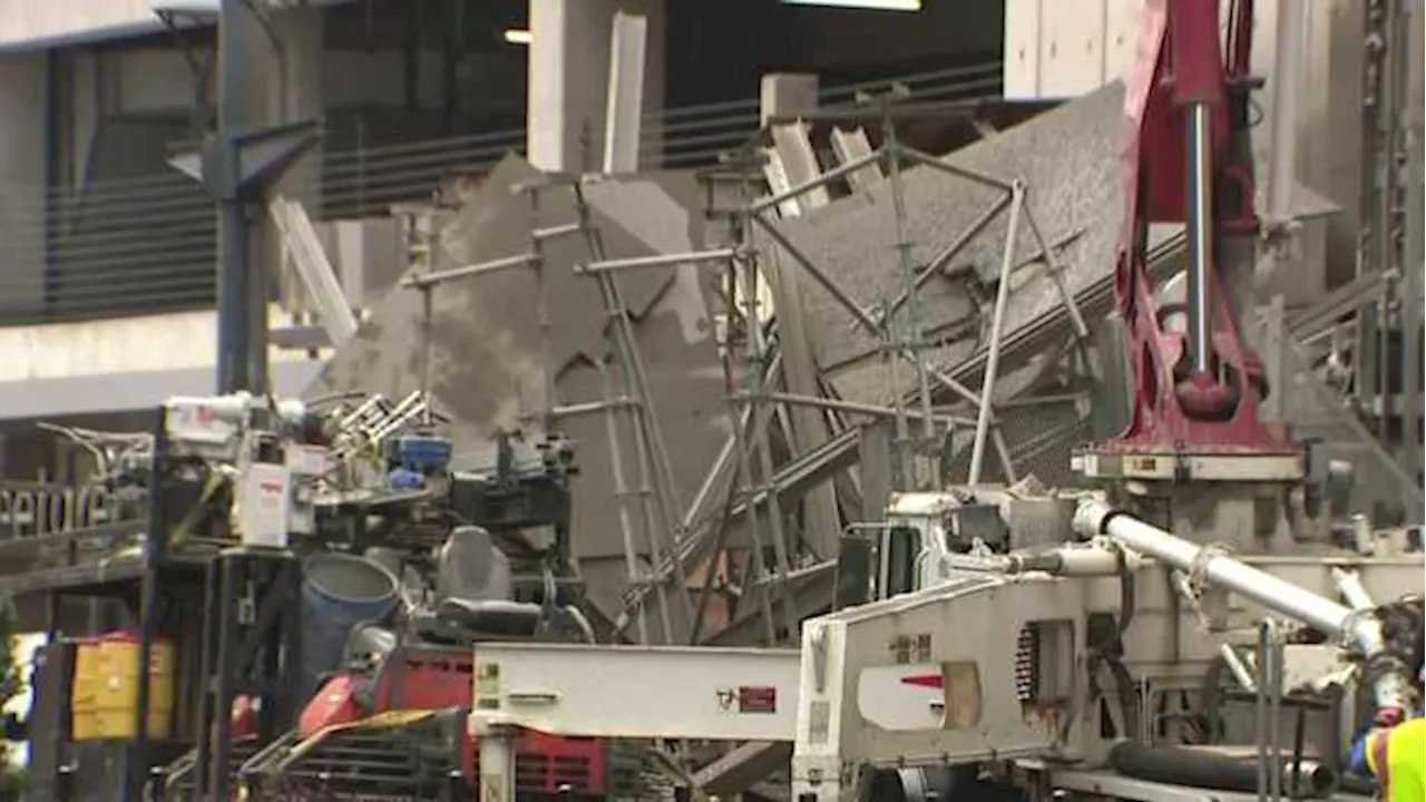 Worker taken to Memorial Hermann Hospital after scaffolding collapse in downtown Houston