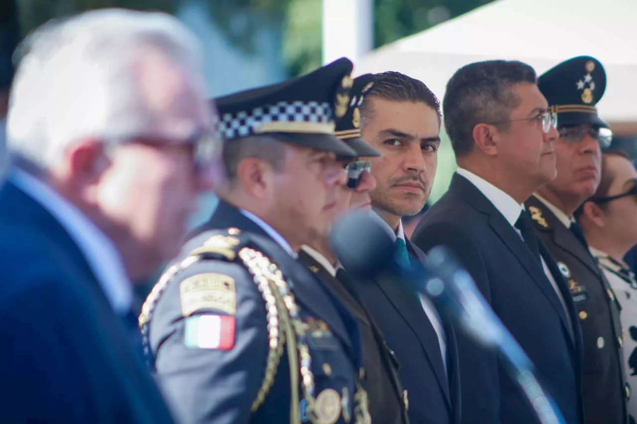 Va Harfuch a reunión con diputados de Morena por agenda de nuevo periodo legislativo y estrategia de seguridad