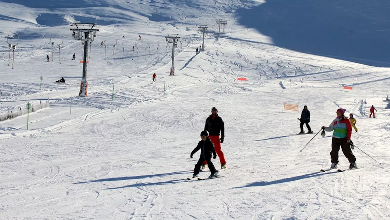 Le ski en Gers : entre bonne humeur et inquiétude face à la neige