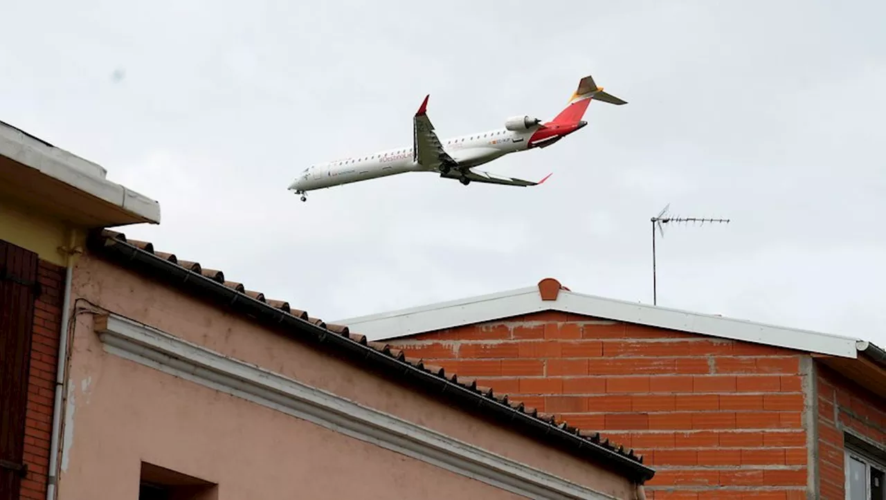 Aéroport de Toulouse-Blagnac : '473 vols après minuit', dénoncent les riverains, les compagnies aériennes temp