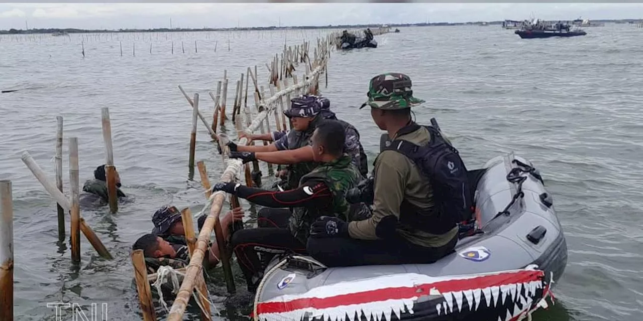 TNI AL dan KKP Berkolaborasi Bongkar Pagar Laut Misterius di Tangerang