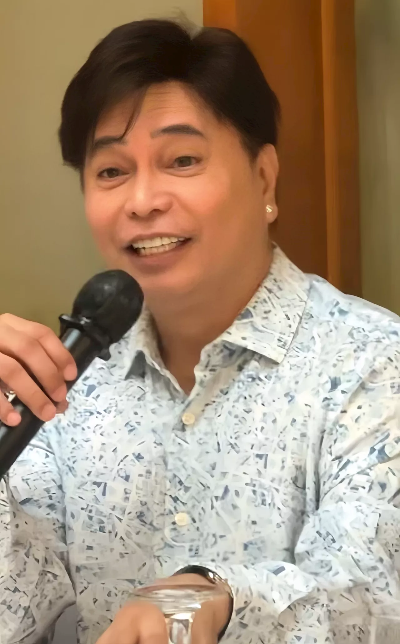 Arnell Ignacio Returns to Stage for 'Timeless… Music & Laughter' Concert