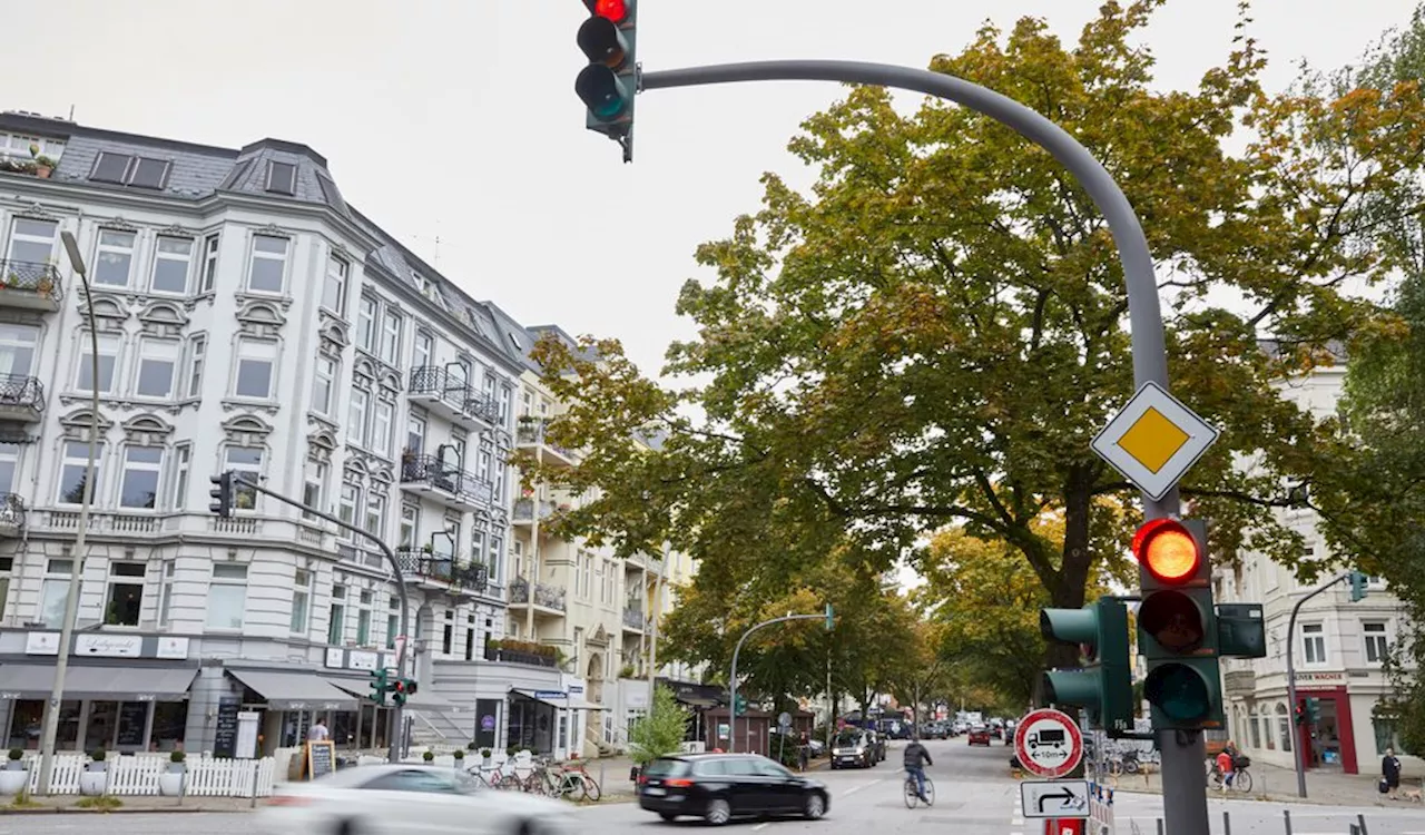 Rote Ampeln in Hamburg: E-Scooter-Fahrer ignorieren sie am häufigsten