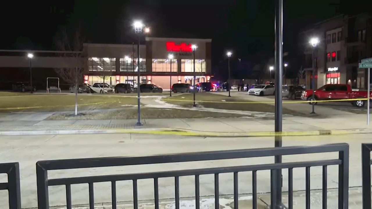 2 victims dead, 2 police officers injured in northern Indiana grocery store shooting