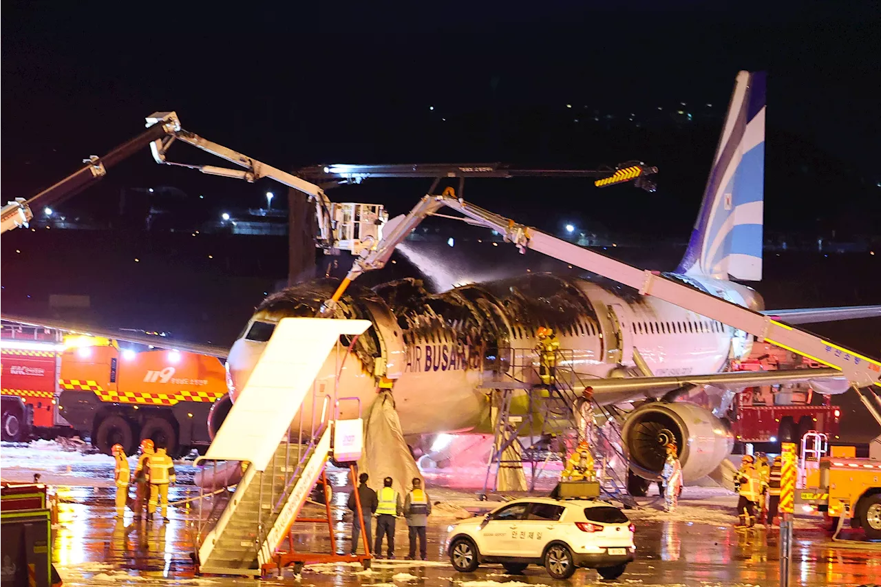 김해공항 에어부산 항공기 화재, 탑승객 전원 무사 탈출