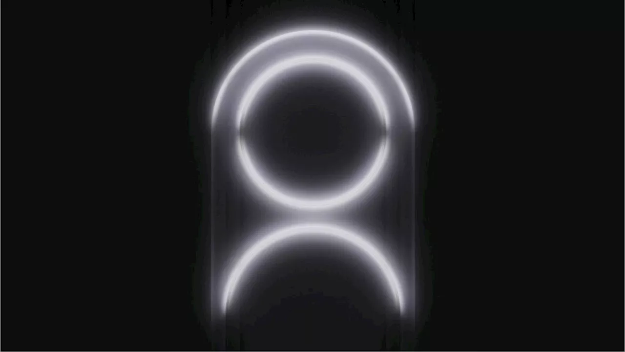 New teaser suggests Nothing Phone (3) might be ready to zoom in on the competition