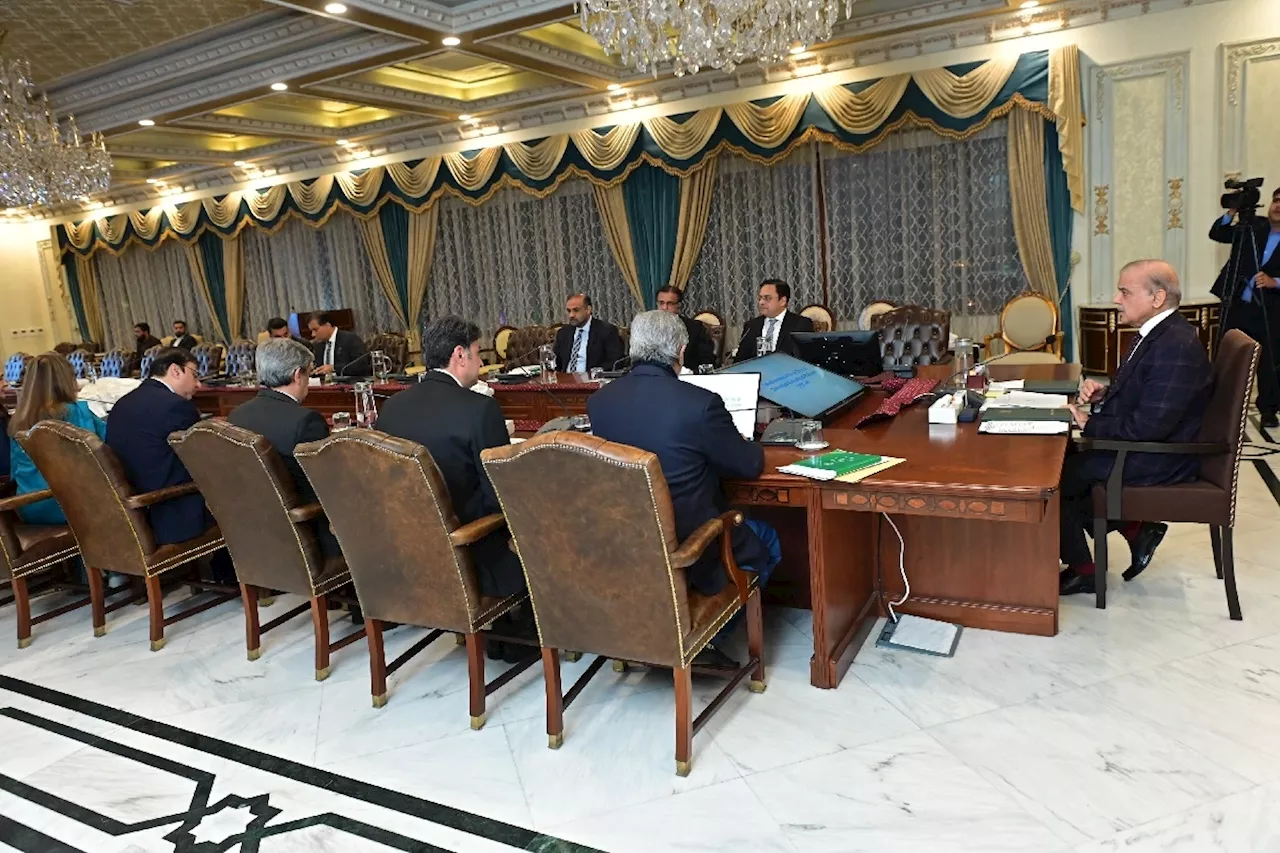 PM Chairs Meeting On Health Affairs: PM Directs Modernization Of Healthcare System