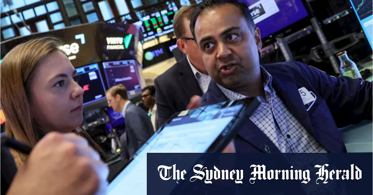 Australian Sharemarket Holds Steady Amidst Tech Sector Downturn