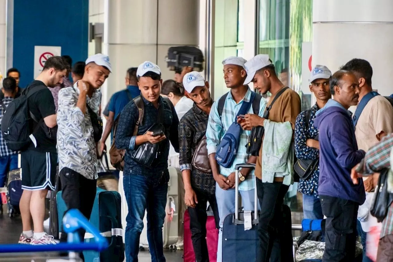 Almost 8,000 out of 18,000 stranded Bangladeshi workers selected in first batch for entry to Malaysia