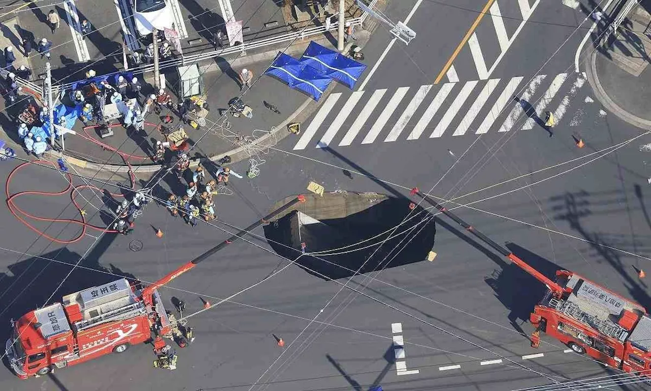 Truck falls into 10m-deep sinkhole at intersection in Japan’s Yashio city