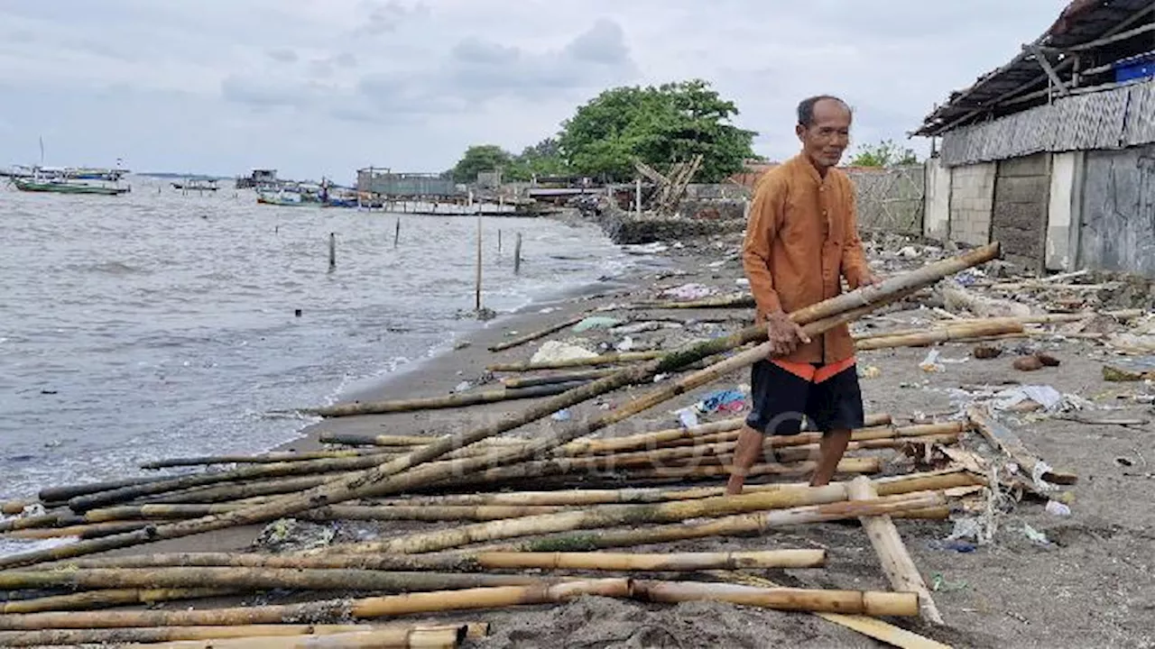 Pagar Laut Bambu Dibongkar TNI AL dan Warga