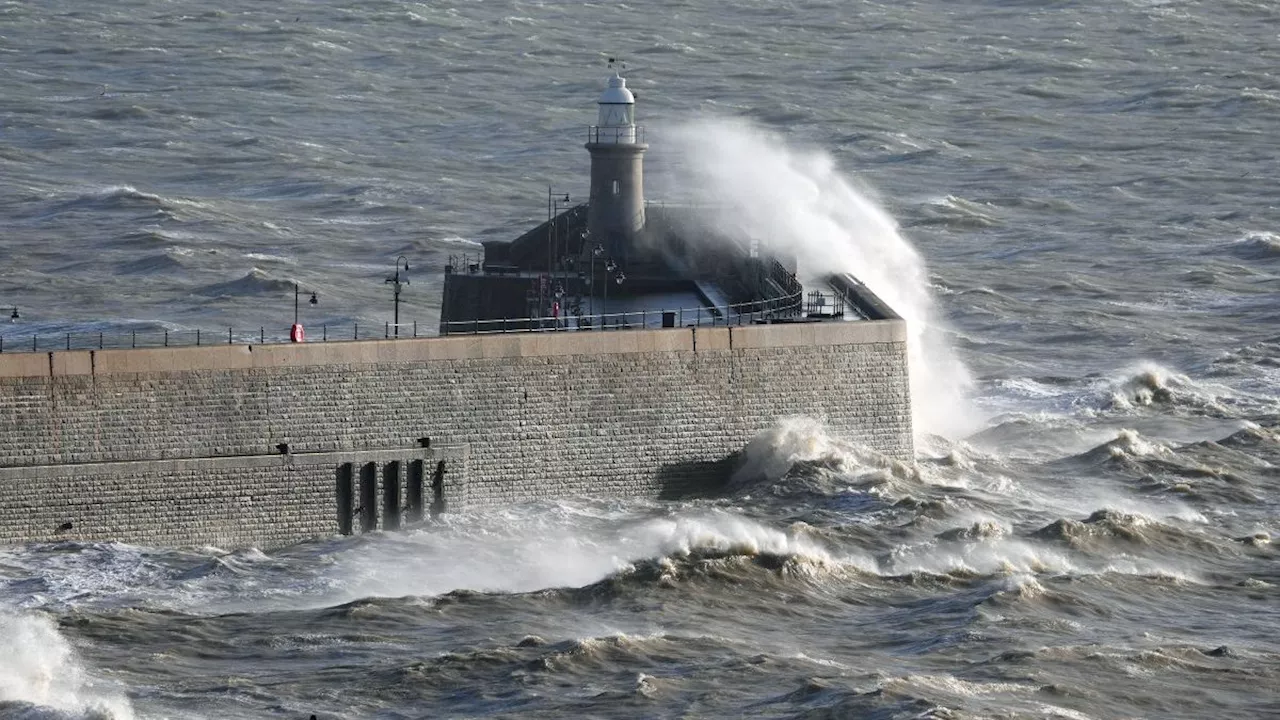 Storm Herminia Batters UK, Triggering Flooding and Power Cuts