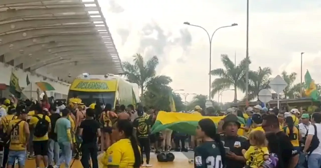 Así se despidió Atlético Bucaramanga: hinchas alientan antes de la final ante Nacional