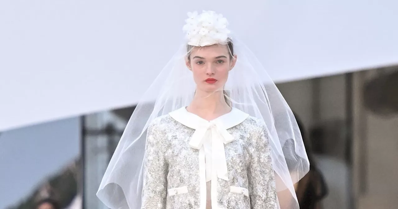 Chanel's Fall/Winter 2023 Show: A Celebration of Color and Timeless Elegance