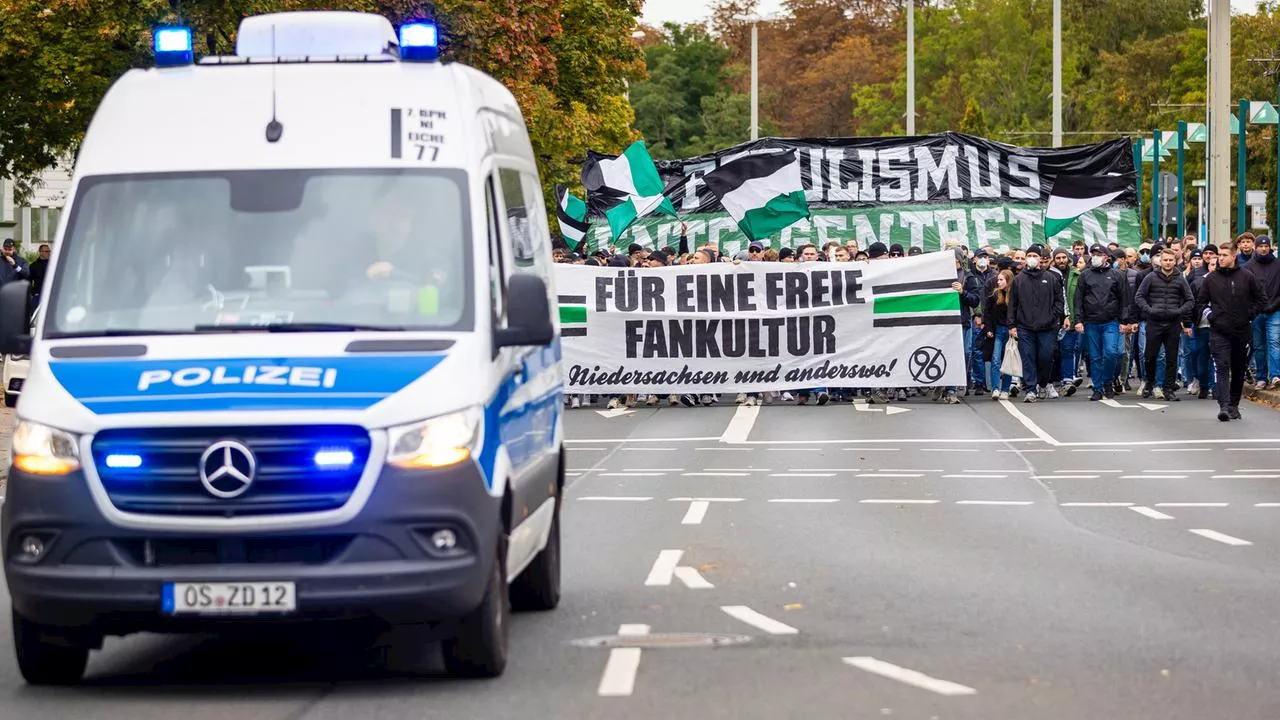 Fußball: Viele Tücken bei Beteiligung an Polizeikosten