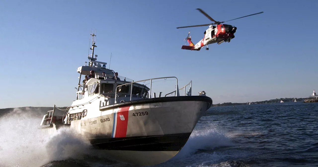 U.S. Coast Guard intercepts migrant boat near Point Loma