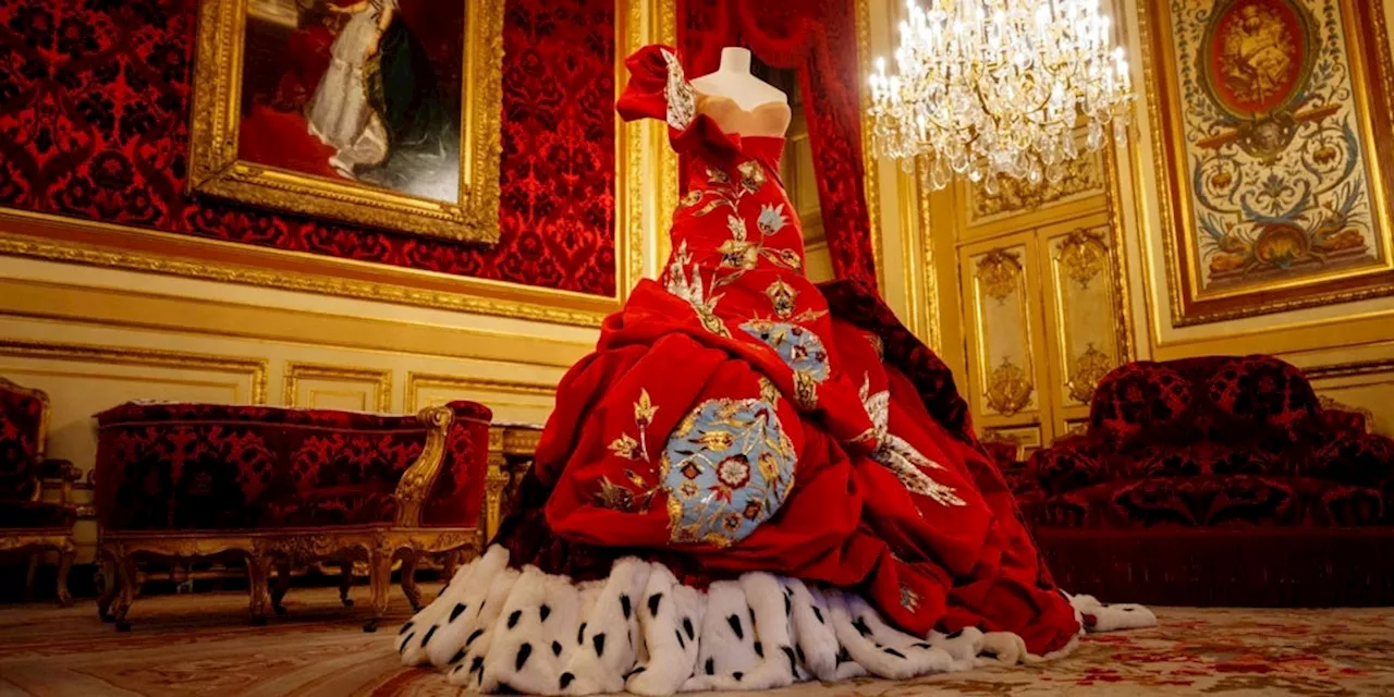 Balenciaga, Chanel y Dior se instalan por primera vez en el Museo Louvre