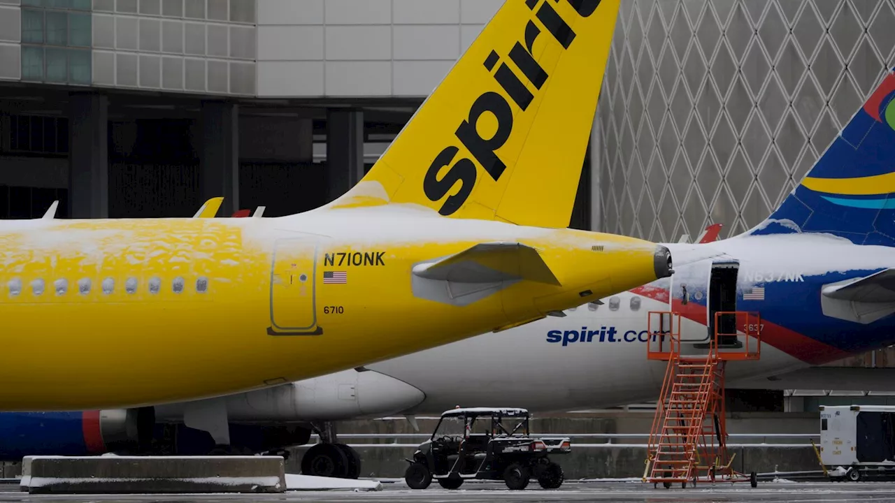 Frontier Airlines Attempts Second Merger Bid With Bankrupt Spirit Airlines