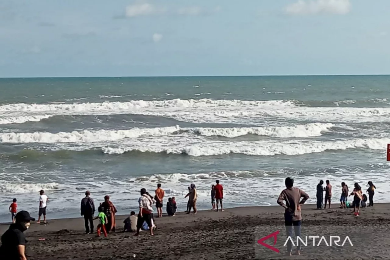 Wisata Pantai Selatan Bantul Dihadiri Ribuan Pengunjung Selama Libur Panjang