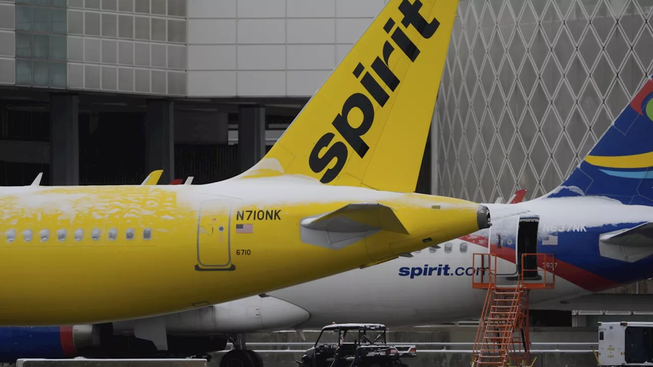 Frontier Airlines Proposes Merger with Bankrupt Spirit Airlines