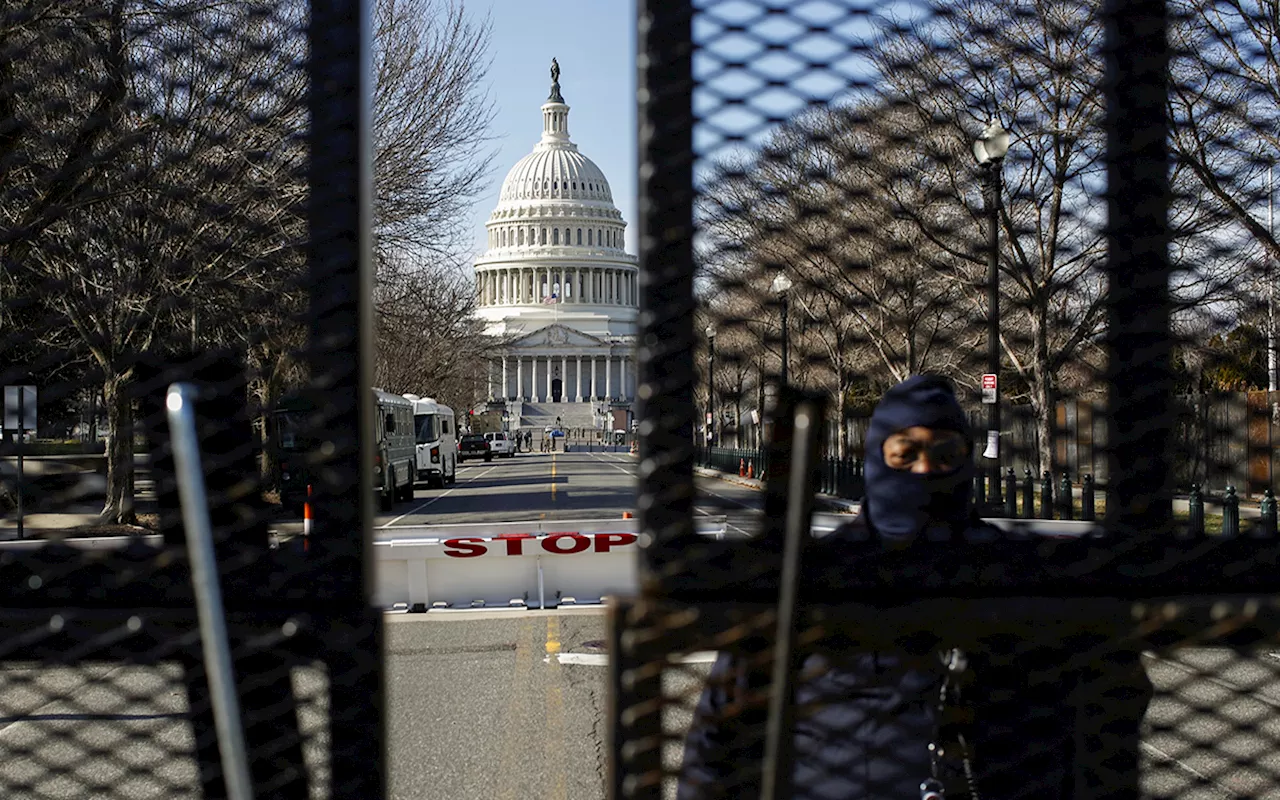 Detenido afuera del Capitolio un hombre que quería matar a altos cargos del gobierno de Trump