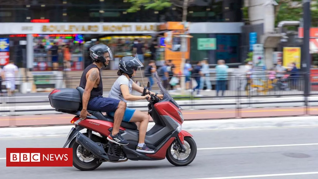 Guerra entre Uber, 99 e Prefeitura de SP pelo mototáxi: quem paga o preço?