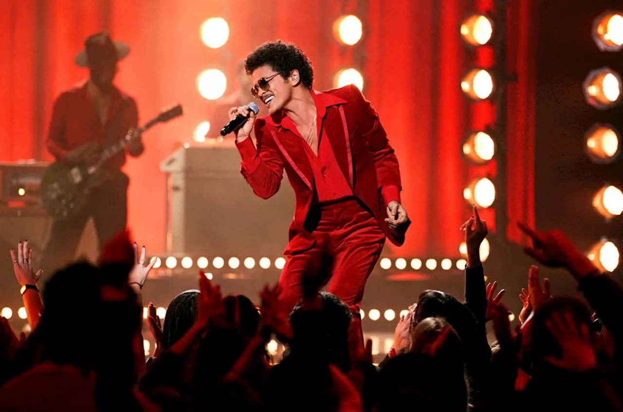 Bruno Mars Celebrates 150 Million Spotify Listeners, Jokes About Old Gambling Debt