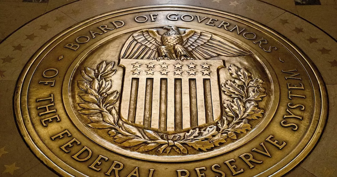 Federal Reserve Leaves Interest Rates Unchanged, Eyes Inflation and Trump Policies