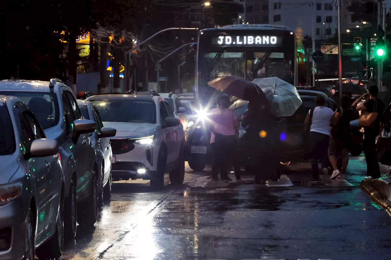 Governo de São Paulo prorroga gabinete de crise devido a chuvas