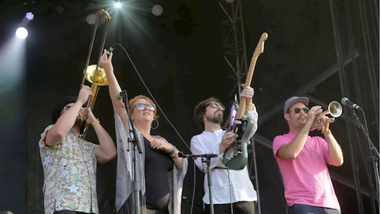 Broken Social Scene Documentary: A Look Back at 25 Years of Indie Rock