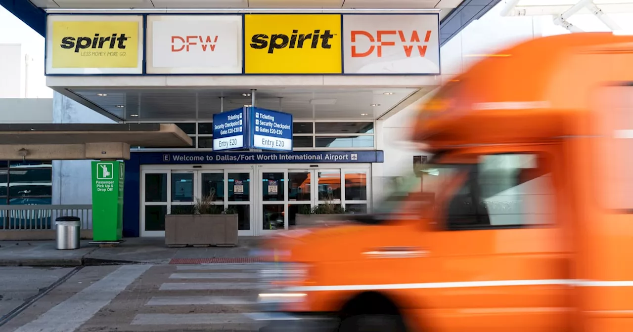 Frontier Airlines to Again Seek Merger with Spirit Airlines