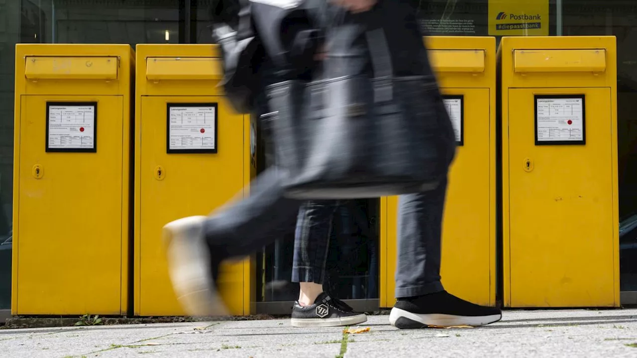 Tarifkonflikt: Warnstreiks der Post gehen auf dem Land weiter