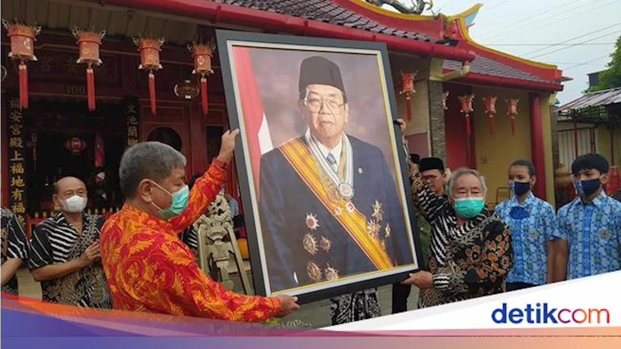 Gus Dur, Bapak Tionghoa Indonesia yang Cabut Larangan Perayaan Imlek