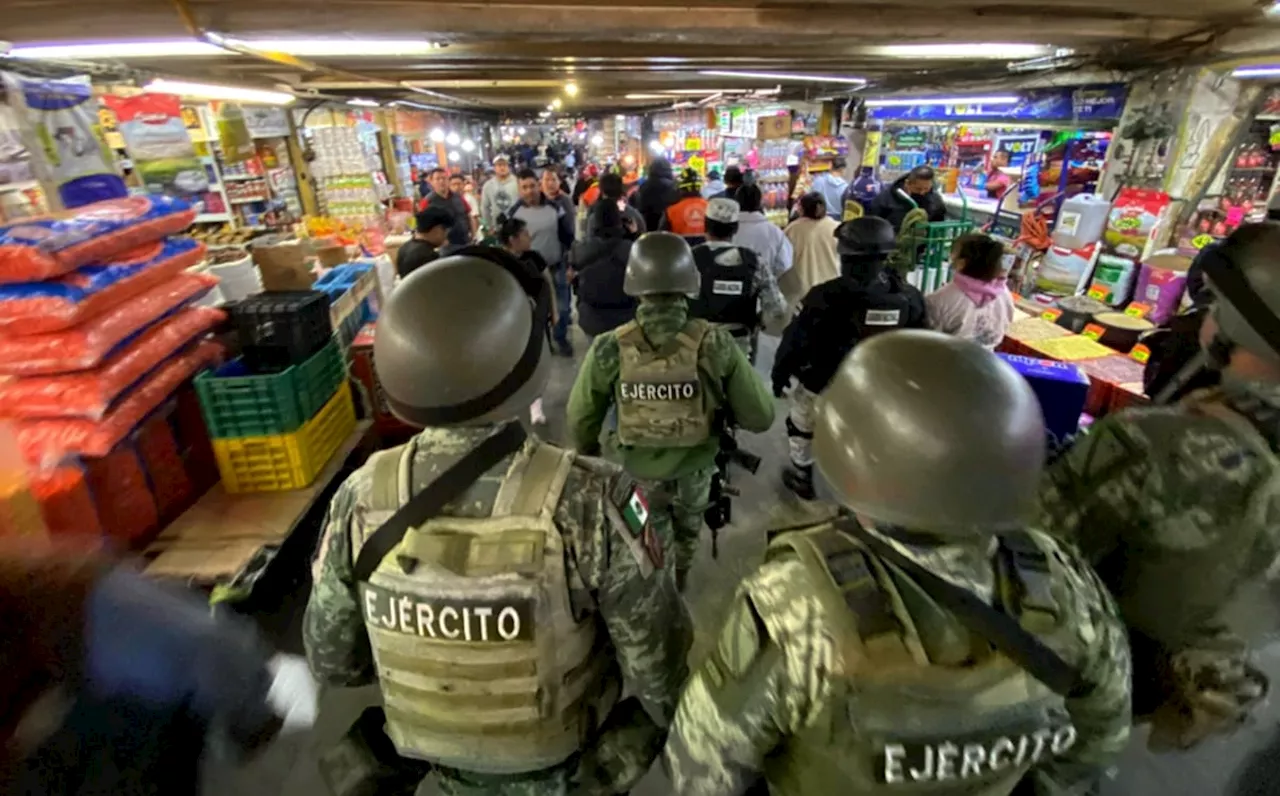 FOTOS: Ejército y GN realizan operativo contra el robo y la extorsión en la Central de Abasto