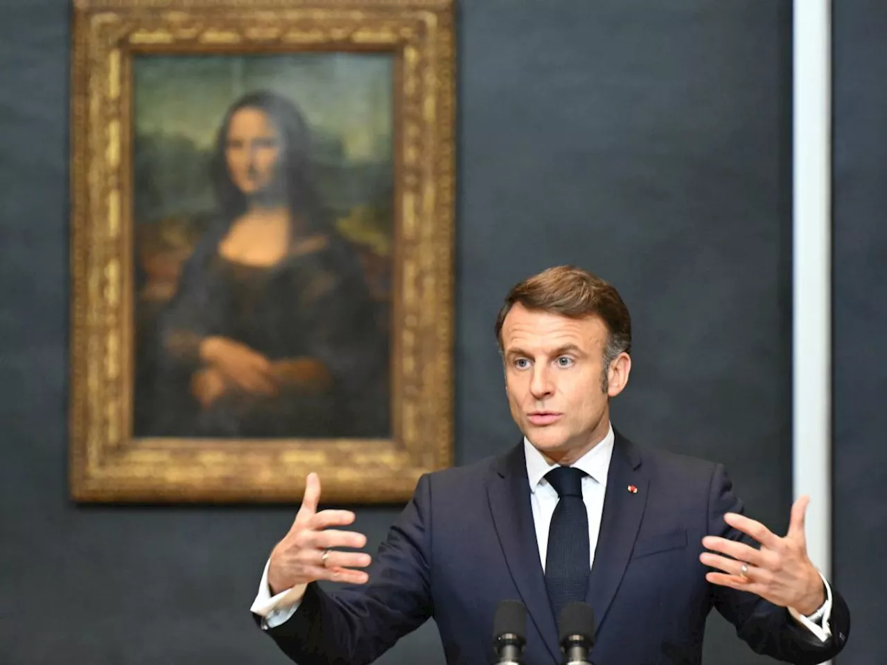 Macron Svela Piano 'Louvre: Nuovo Rinascimento' con Gioconda al Centro