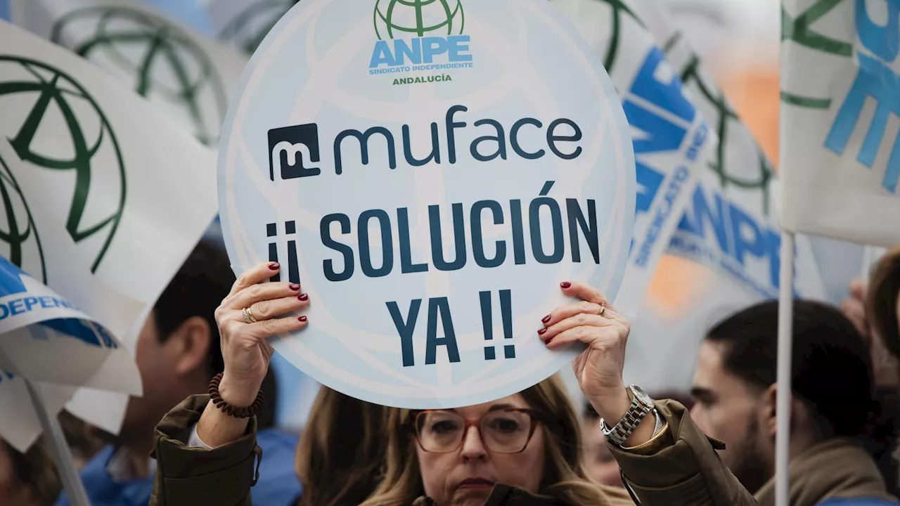 Adeslas, Asisa y DKV esperan a conocer la 'letra pequeña' de las nuevas condiciones de Muface pero reconocen mejoras