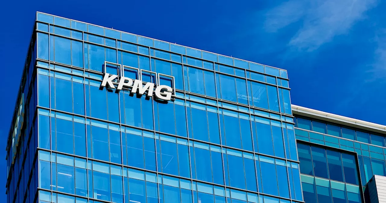 KPMG UK Partners Reap Record Payout Amidst Cost-Cutting Measures