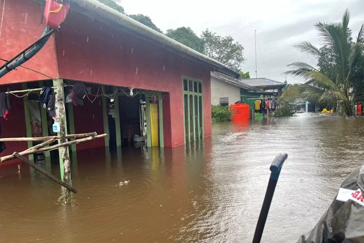 Banjir Merendam Ratusan Rumah Warga di Perbatasan RI-Malaysia