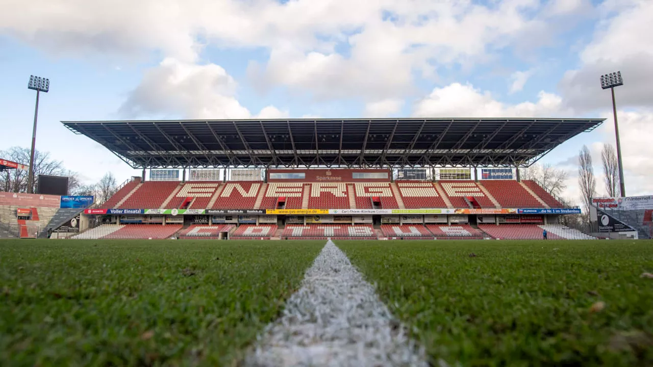 Energie Cottbus: Trainer Wollitz weist 2. Bundesliga-Träume zurück