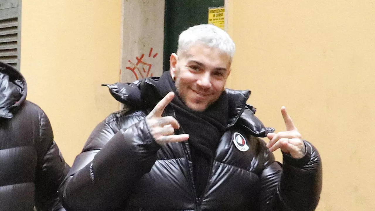 Guai per Emis Killa prima di Sanremo 2025, 3 anni di daspo per il caso ultrà di Milan e Inter