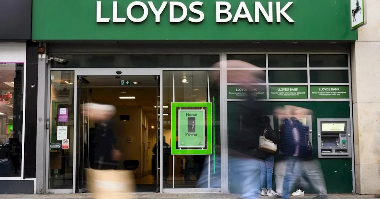 Lloyds Banking Group to Close 136 Branches in Major Restructuring