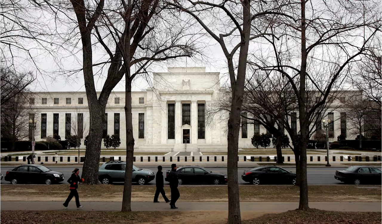 Fed Holds Rates Steady, Impact on Consumer Borrowing